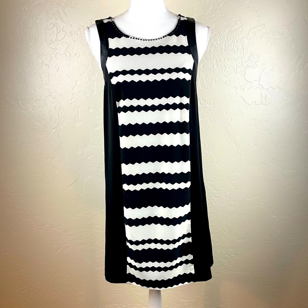 Kensie shift dress black&white fully lined